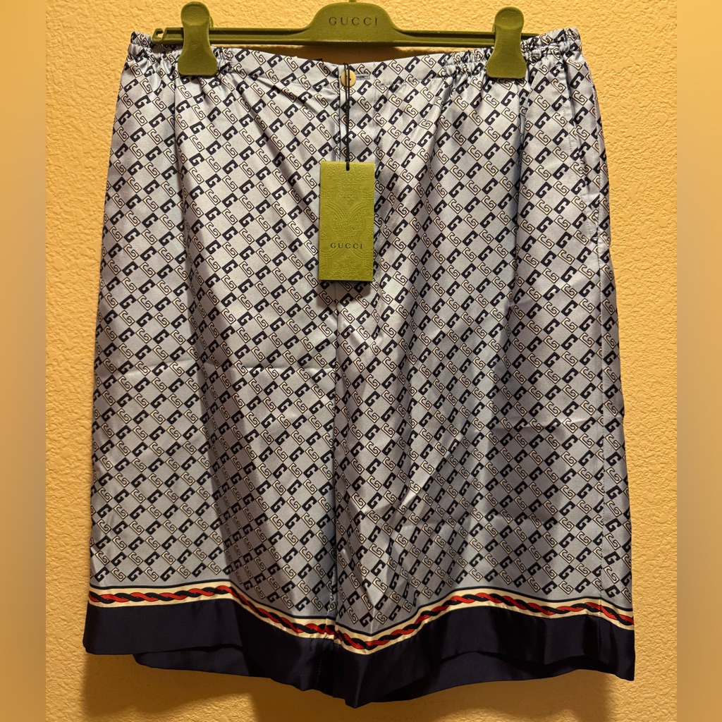 New Gucci G Logo Silk Shorts Blue Size 52 / Fits Like A Us L 34 - 38 Waist